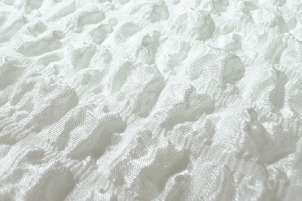 素材から設計まで、シンプルで美しい仕立て