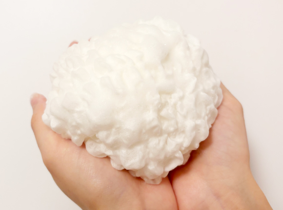 肌は、気づかないうちに疲れています