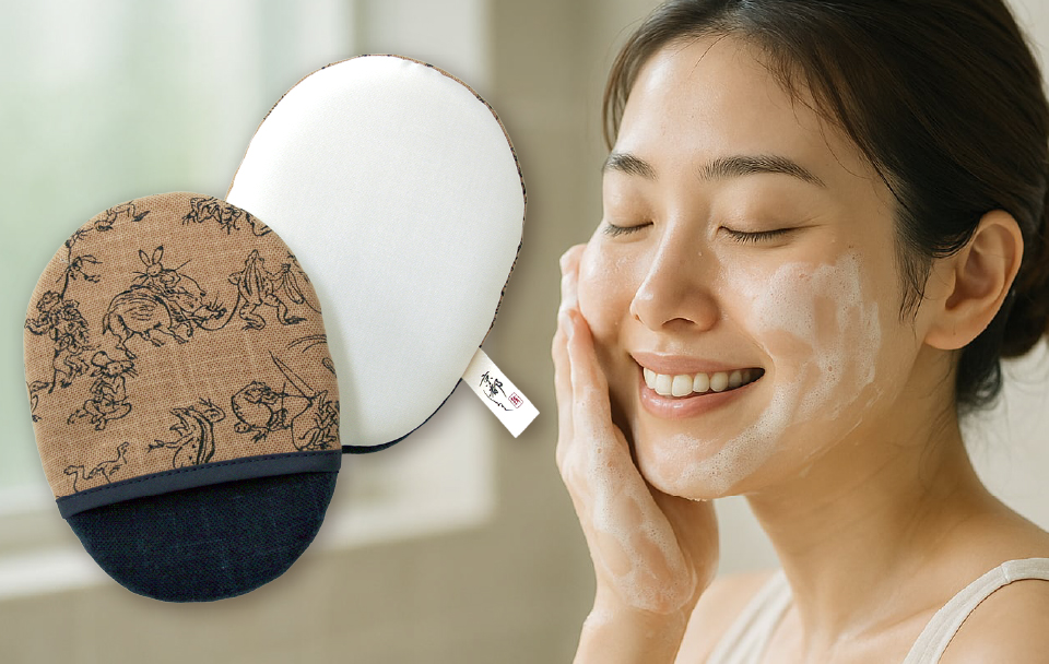 心絹羽二重　珠の肌パフ　鳥獣戯画